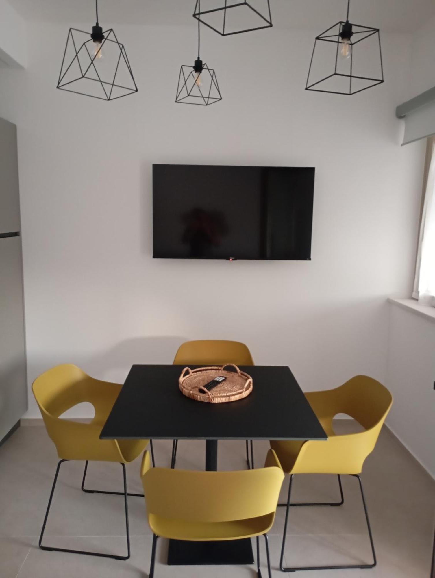 Aura Apartments Mattinata Εξωτερικό φωτογραφία