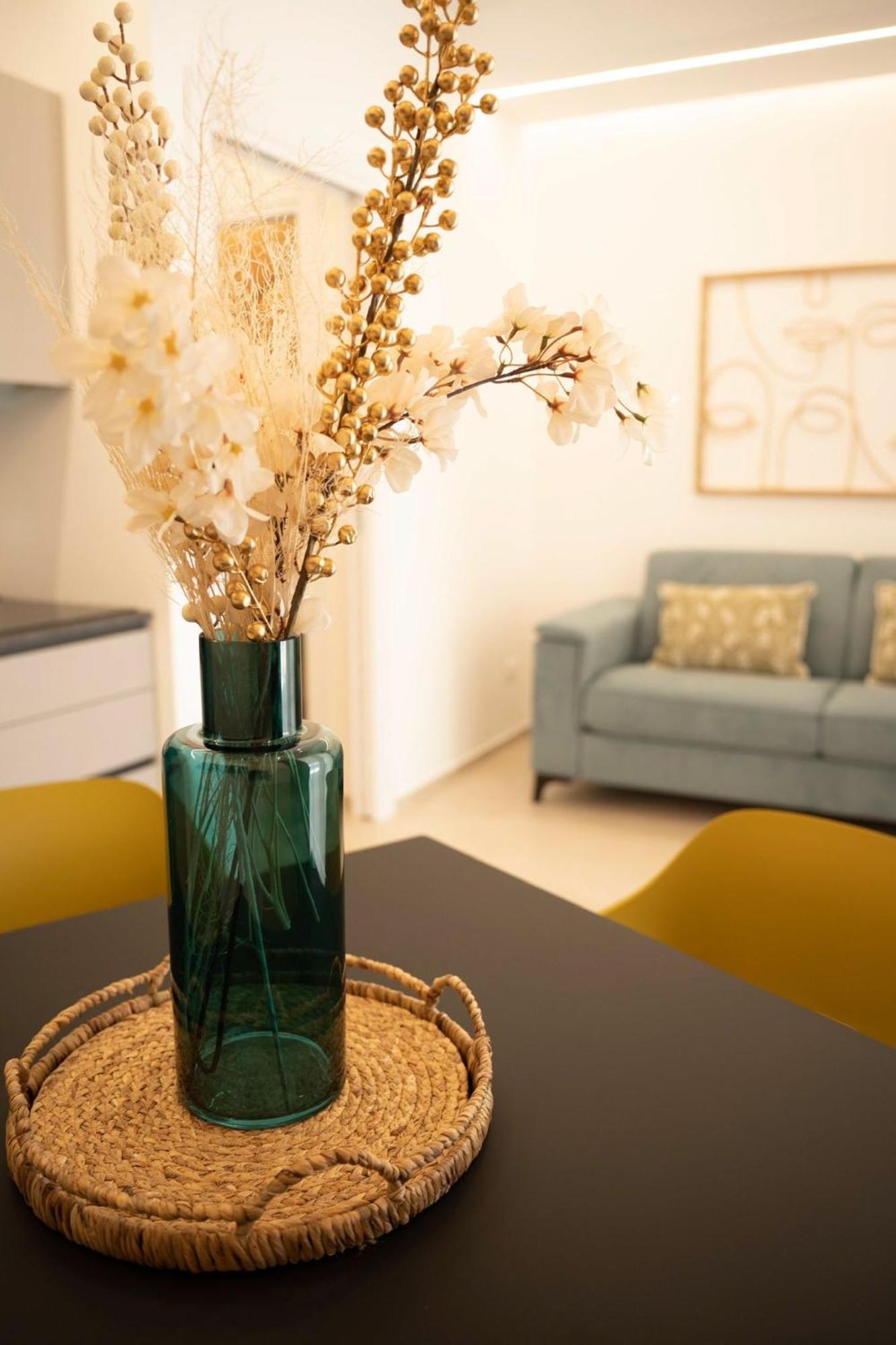 Aura Apartments Mattinata Εξωτερικό φωτογραφία